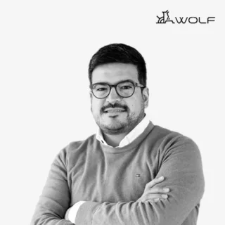 Ernesto Aguilar